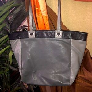 Cute block colored tote bag